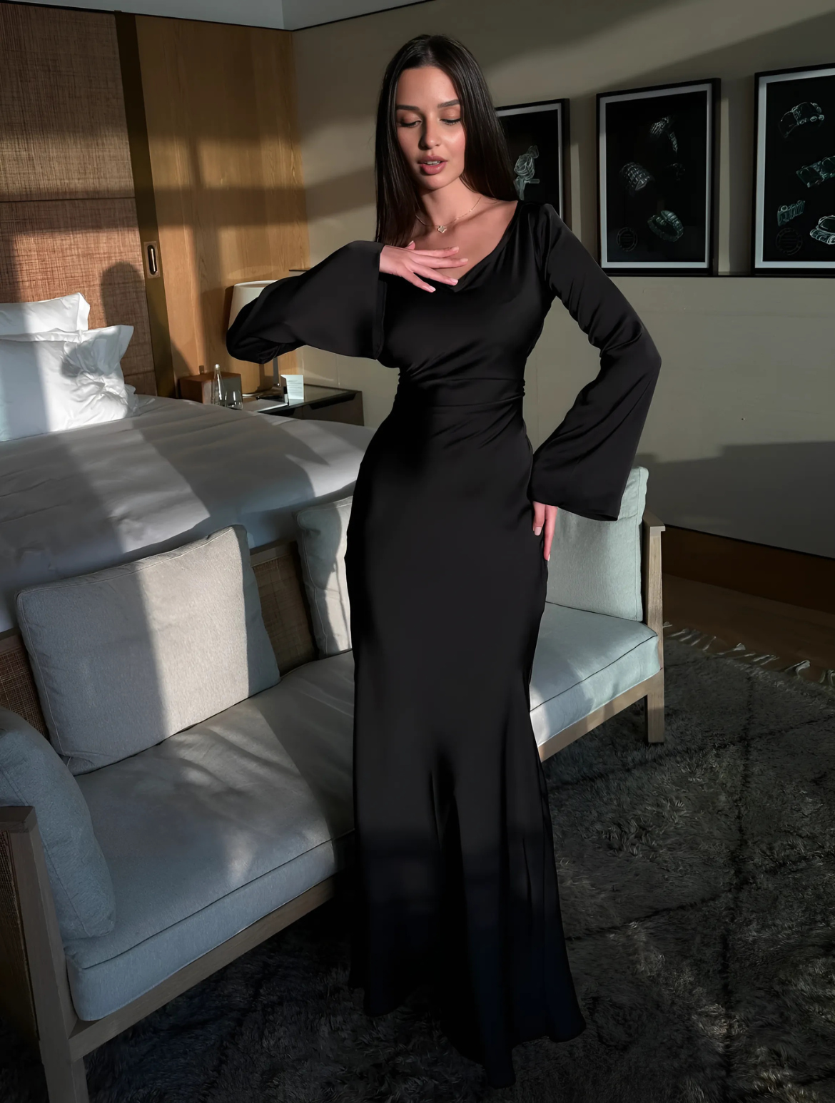 Silk & Shine Dress - black