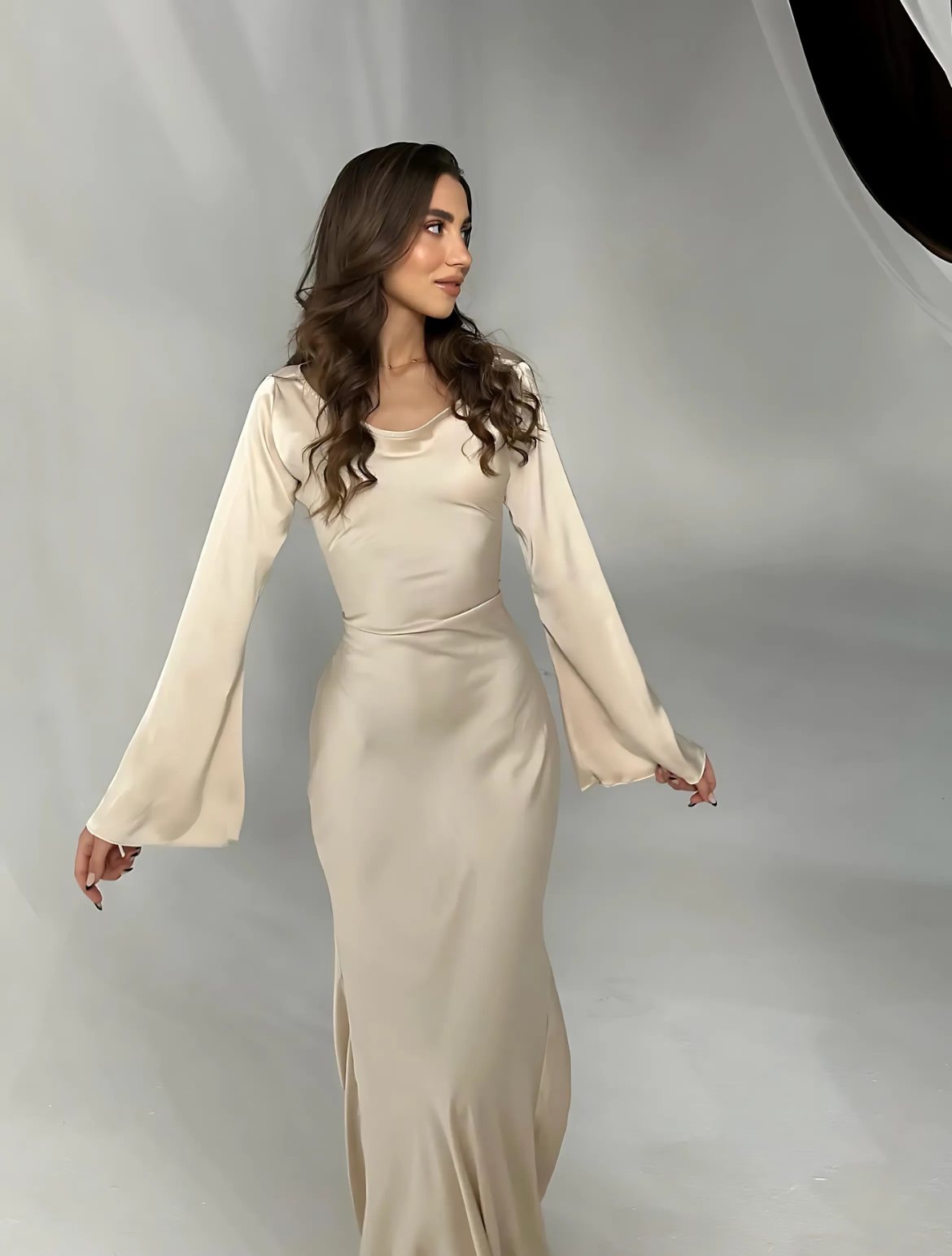 Silk & Shape Dress - beige