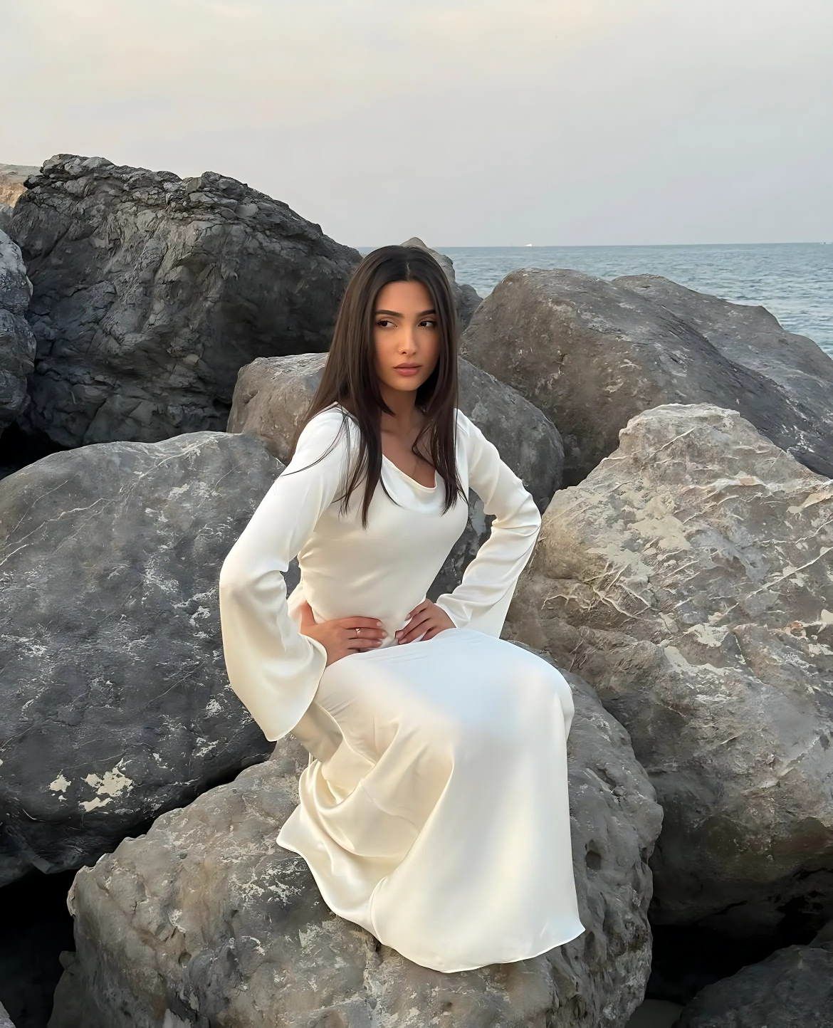 Silk & Shape Dress - white